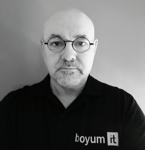 DavidWebbProfileImage02_20250321 5